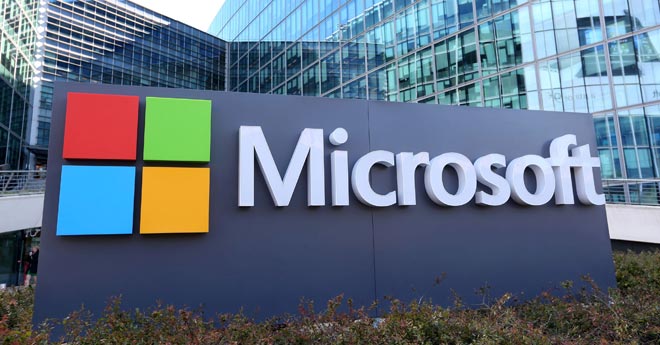Microsoft Corporation (MSFT): Il Gigante del Software si Reinventa